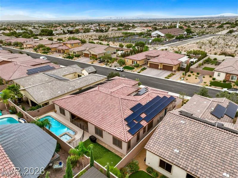 10100 Cambridge Brook, Las Vegas, NV 89149