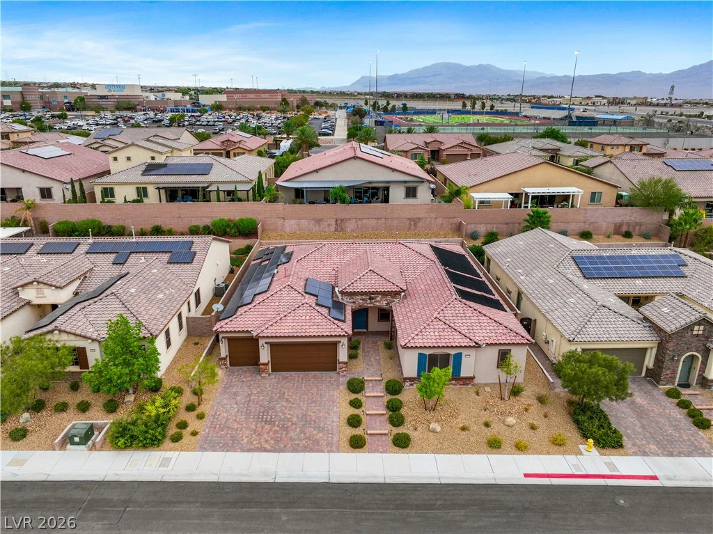 10100 Cambridge Brook, Las Vegas, NV 89149