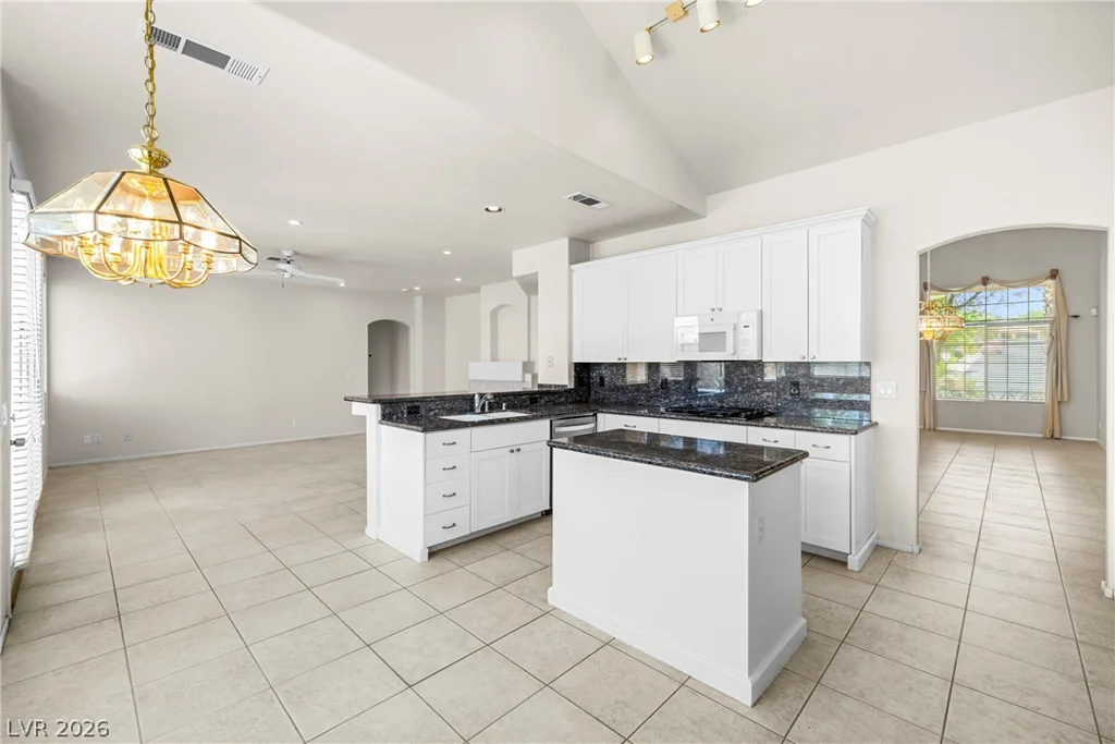 2116 Stone Croft, Las Vegas, NV 89134