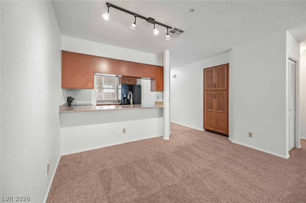 2076 Mesquite, Laughlin, NV 89029