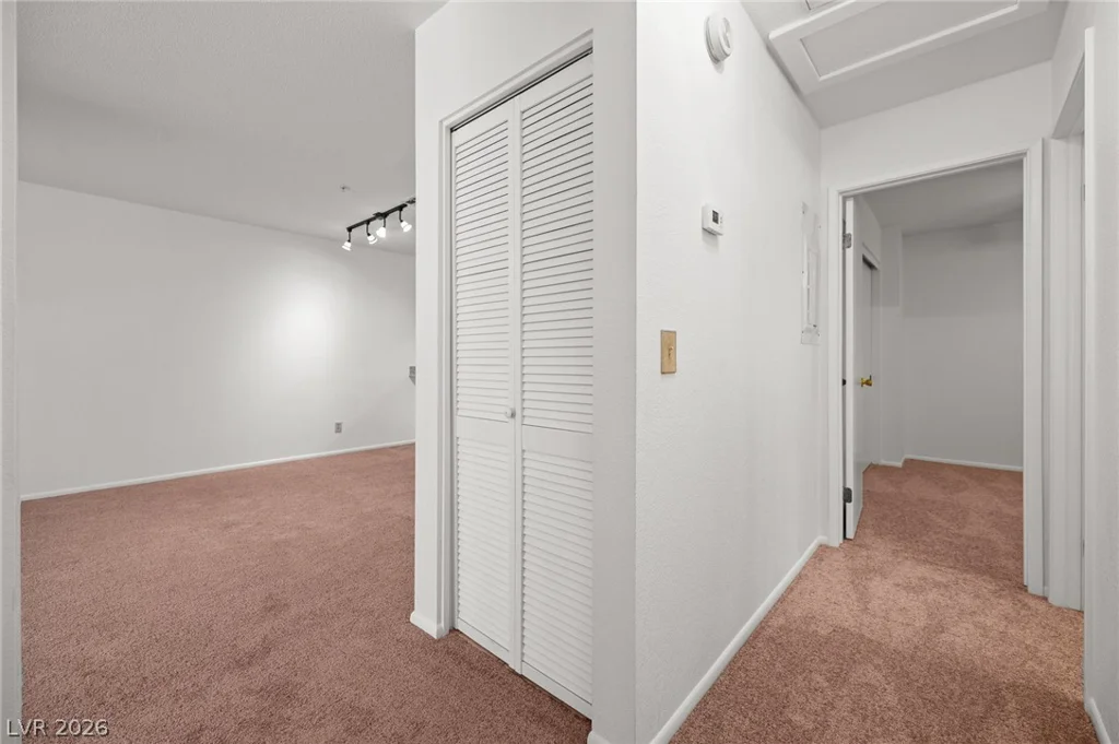 2076 Mesquite, Laughlin, NV 89029