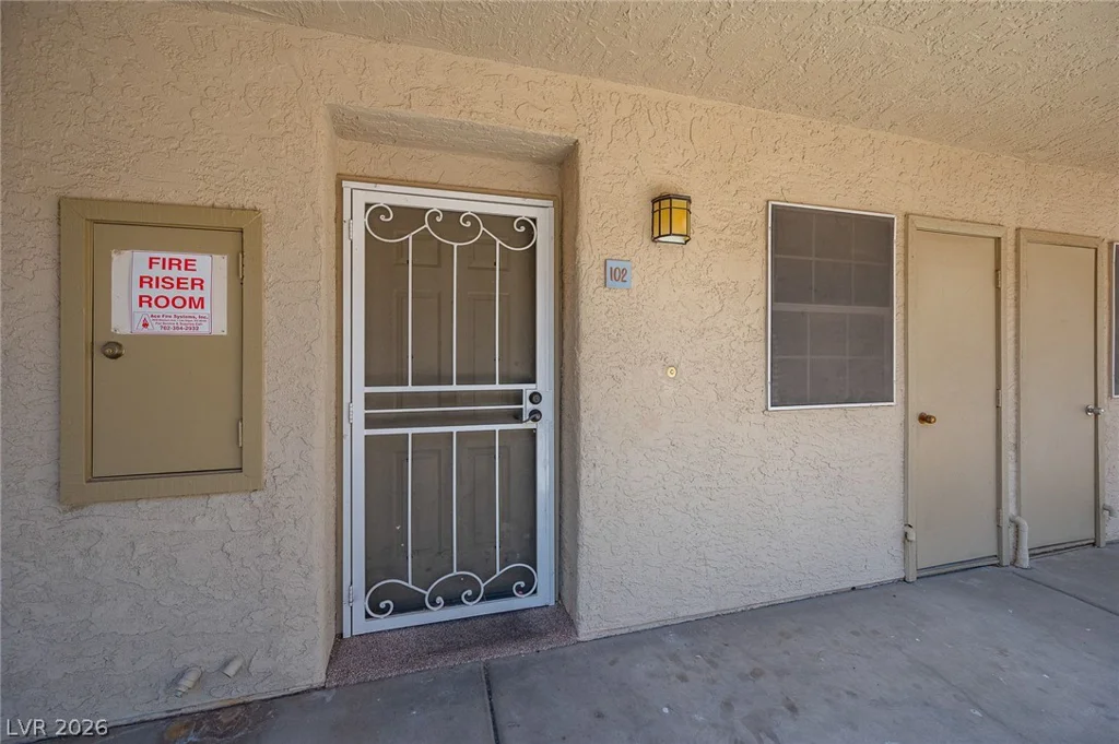 2076 Mesquite, Laughlin, NV 89029