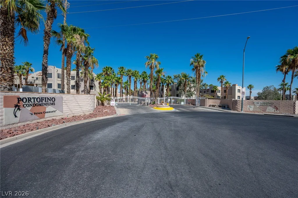 2076 Mesquite, Laughlin, NV 89029