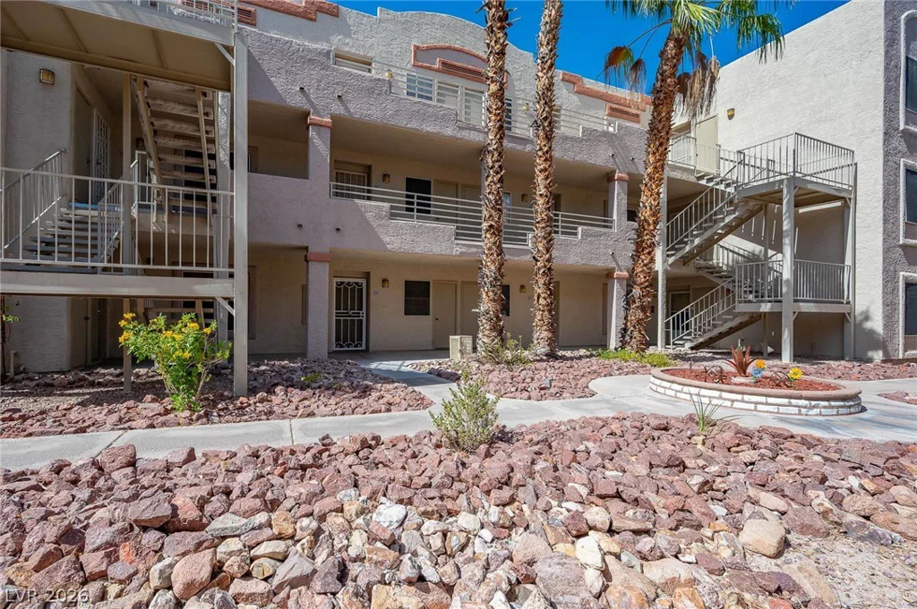 2076 Mesquite, Laughlin, NV 89029
