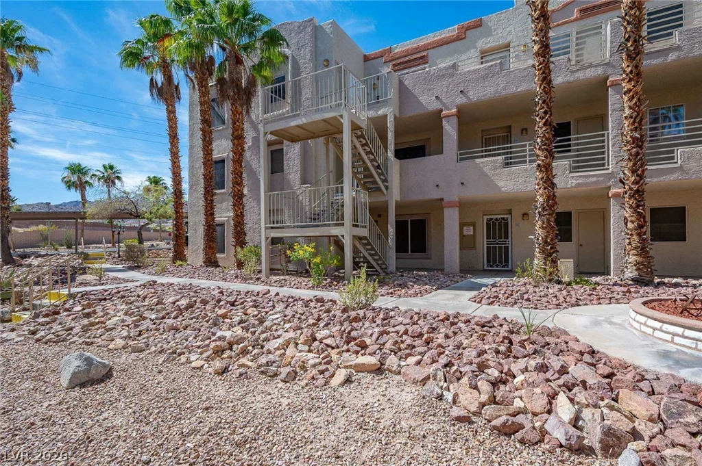 2076 Mesquite, Laughlin, NV 89029