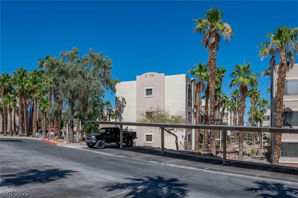 2076 Mesquite, Laughlin, NV 89029