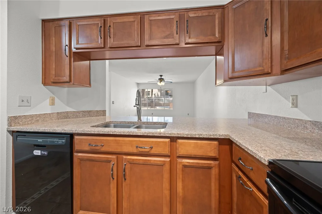 2076 Mesquite, Laughlin, NV 89029