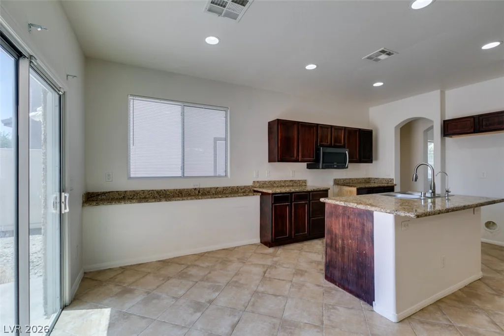 5150 Riverside Run, North Las Vegas, NV 89081