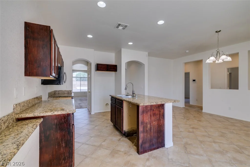 5150 Riverside Run, North Las Vegas, NV 89081