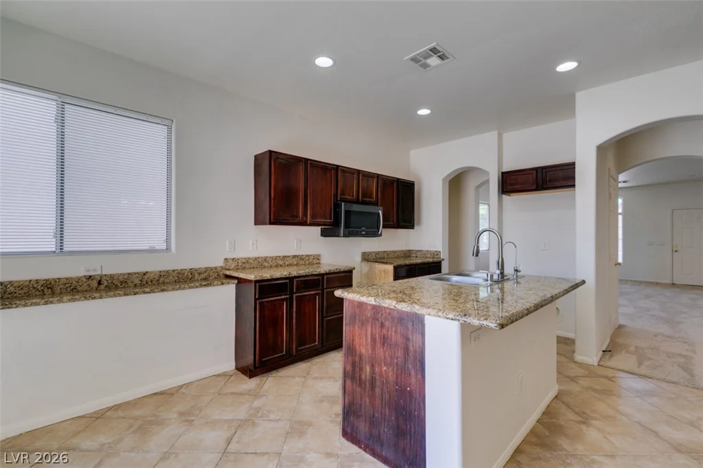 5150 Riverside Run, North Las Vegas, NV 89081
