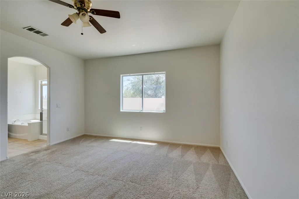 5150 Riverside Run, North Las Vegas, NV 89081