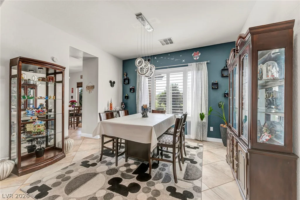 7405 Bugler Swan Way, North Las Vegas, NV 89084