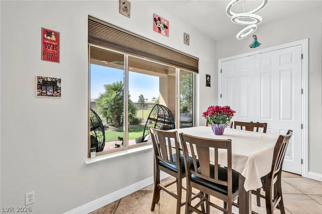 7405 Bugler Swan Way, North Las Vegas, NV 89084