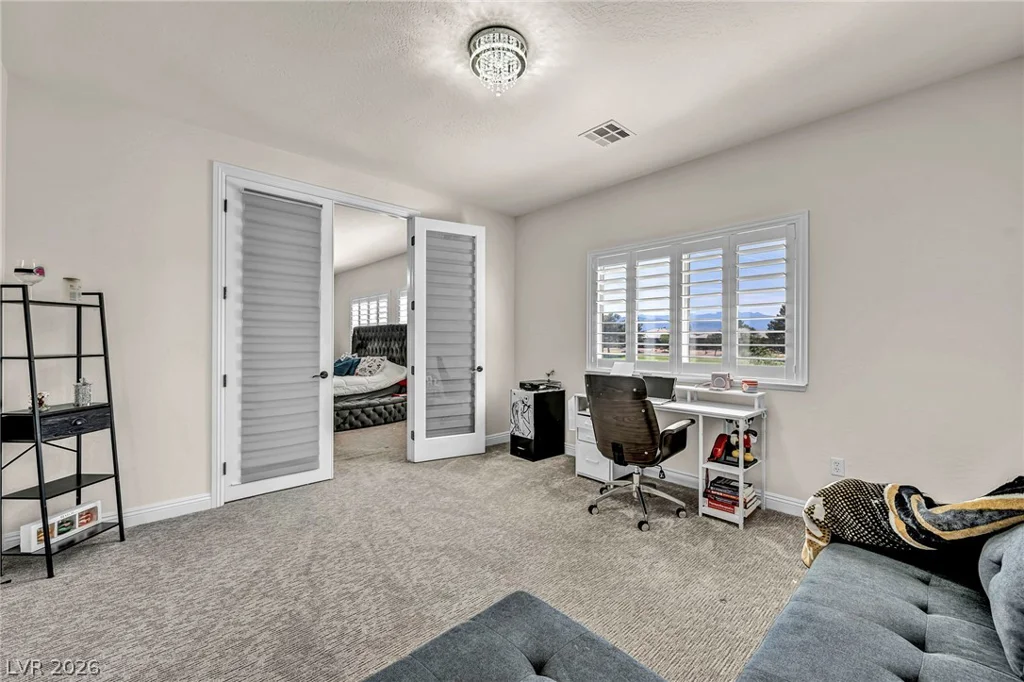 7405 Bugler Swan Way, North Las Vegas, NV 89084