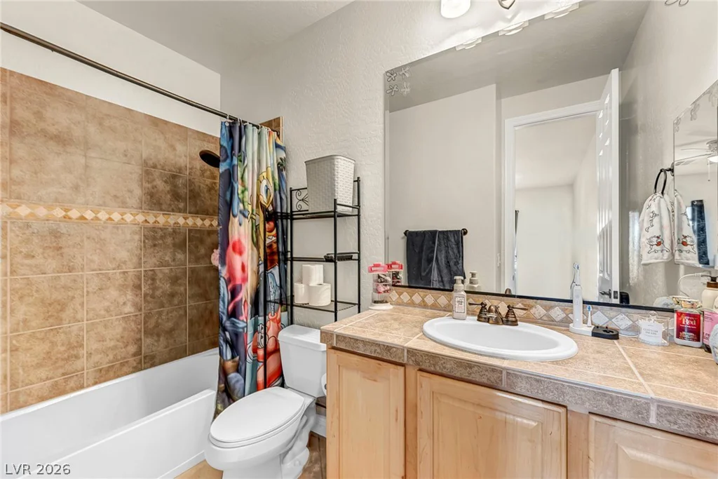 7405 Bugler Swan Way, North Las Vegas, NV 89084