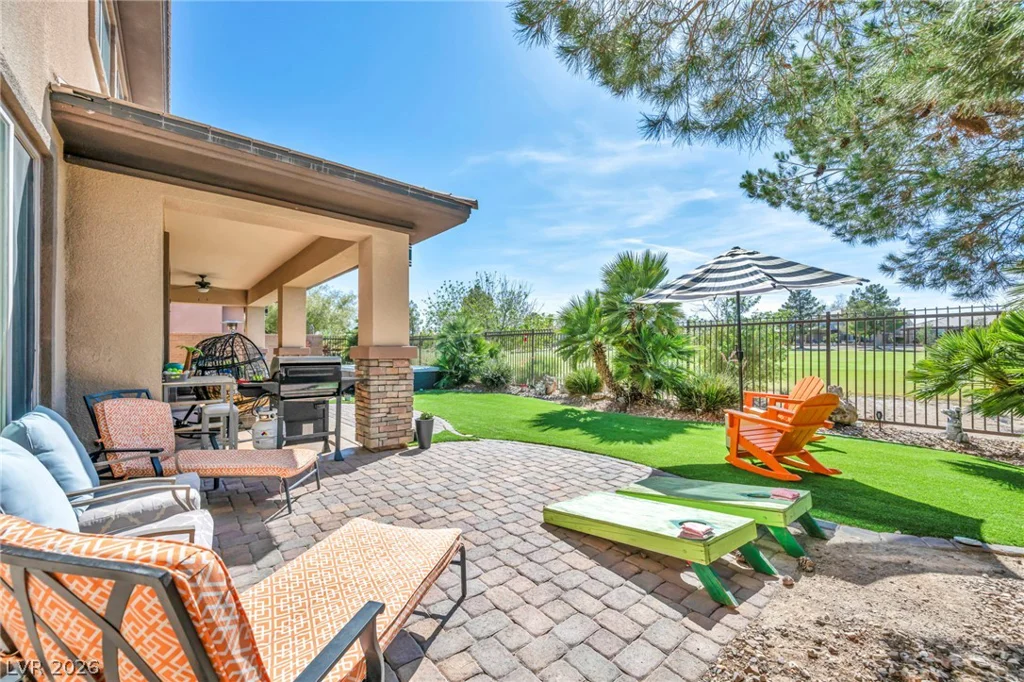 7405 Bugler Swan Way, North Las Vegas, NV 89084
