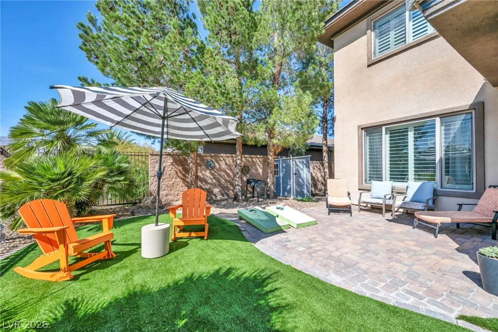7405 Bugler Swan Way, North Las Vegas, NV 89084
