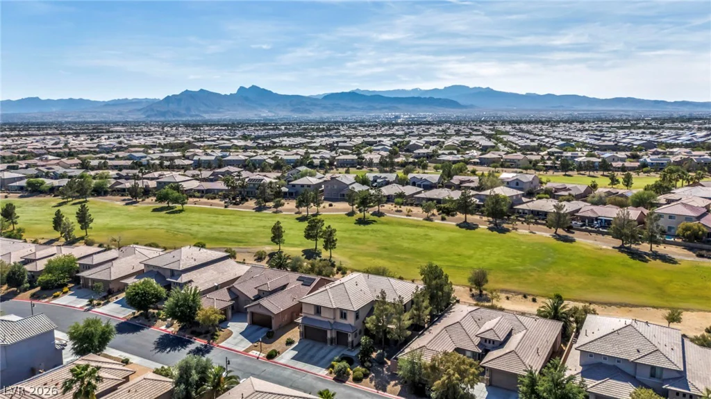 7405 Bugler Swan Way, North Las Vegas, NV 89084