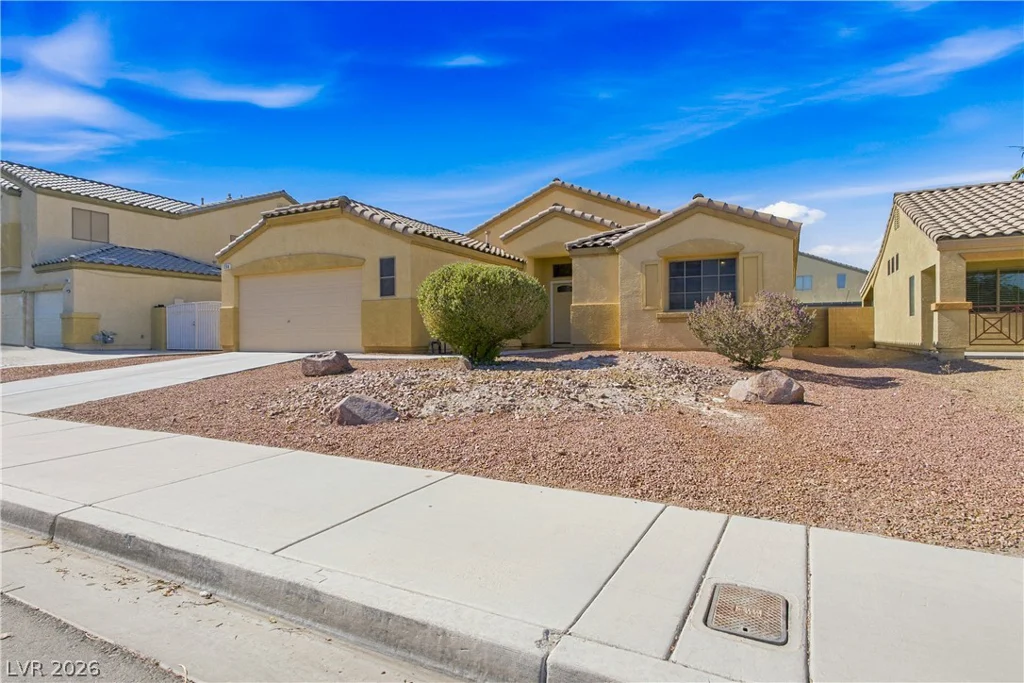 1208 El Campo Grande, North Las Vegas, NV 89081
