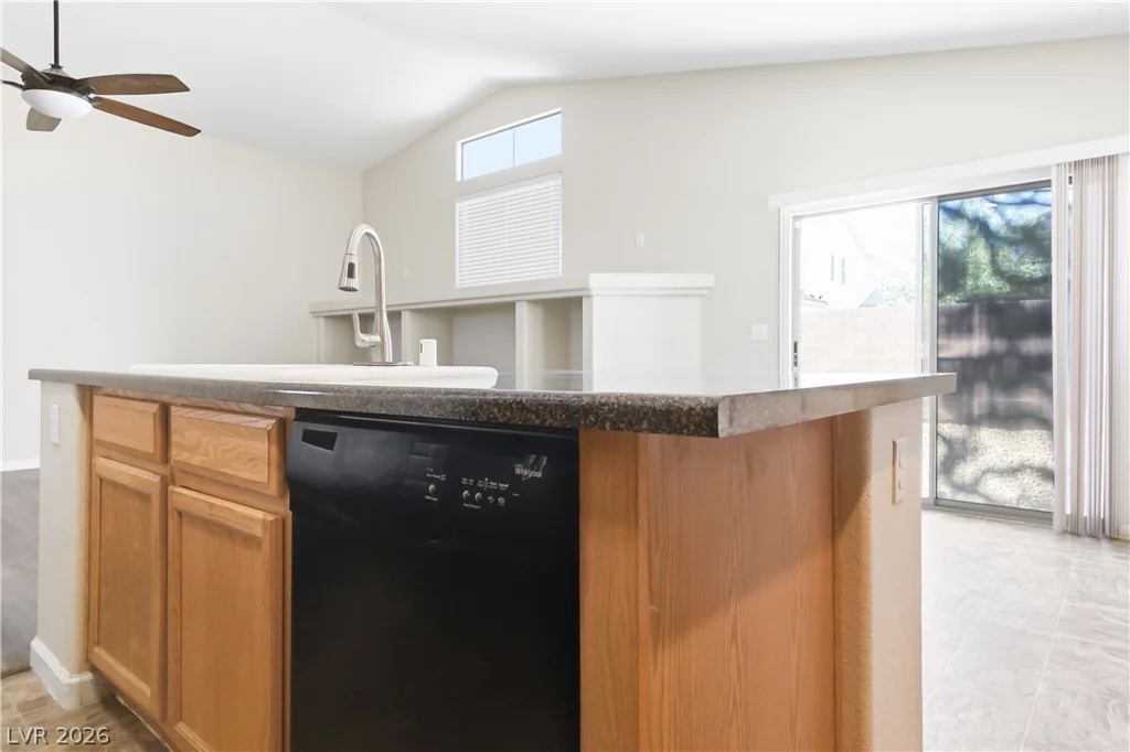 1208 El Campo Grande, North Las Vegas, NV 89081