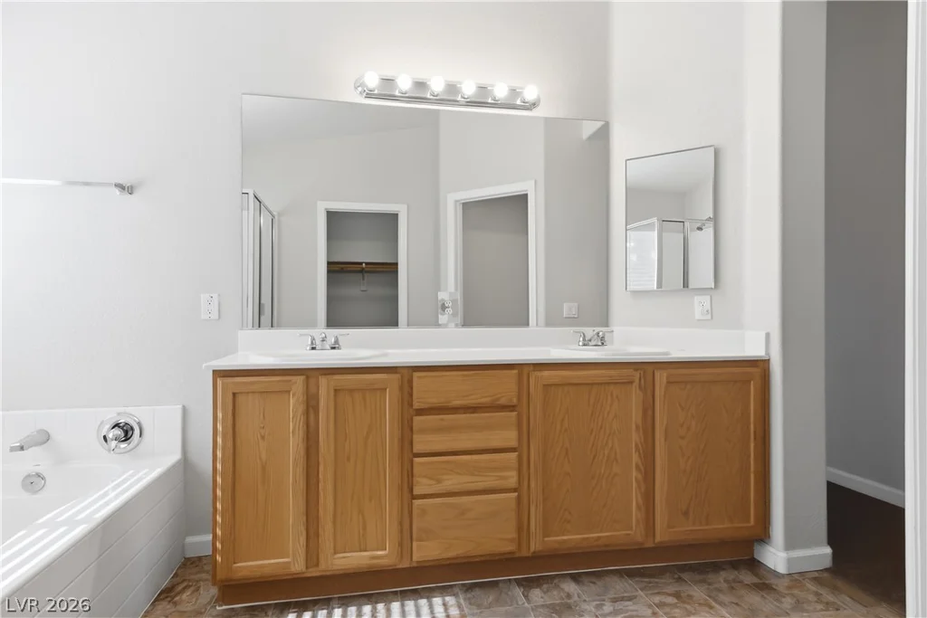1208 El Campo Grande, North Las Vegas, NV 89081