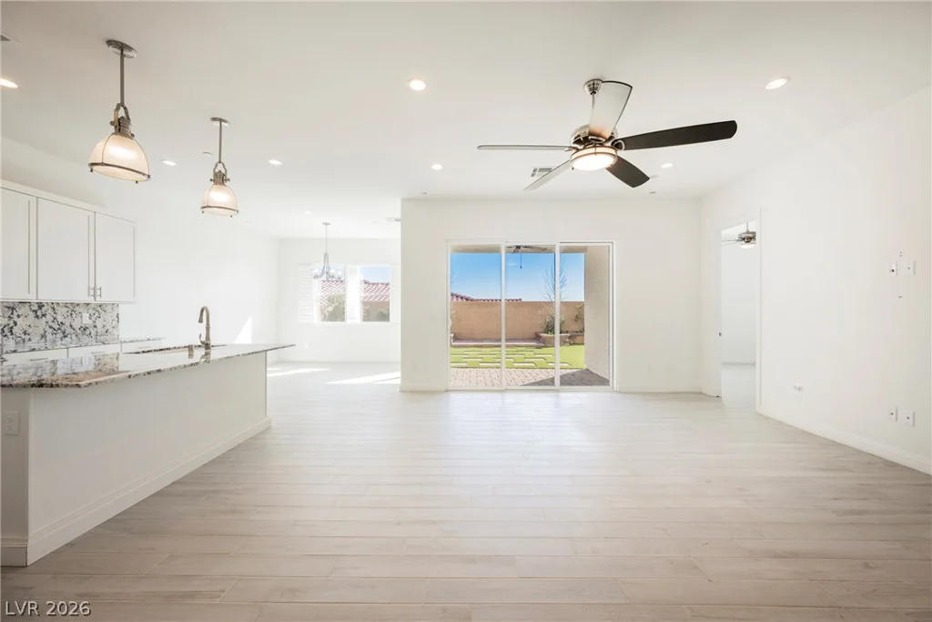 9016 Skye Treeline, Las Vegas, NV 89166