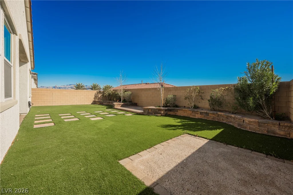 9016 Skye Treeline, Las Vegas, NV 89166