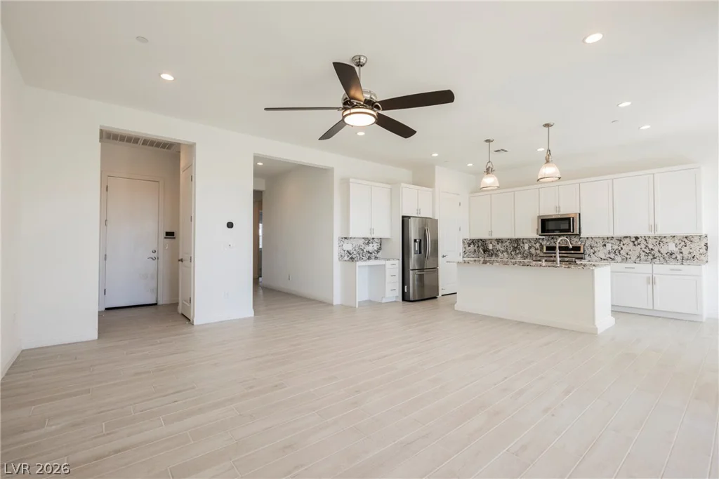 9016 Skye Treeline, Las Vegas, NV 89166