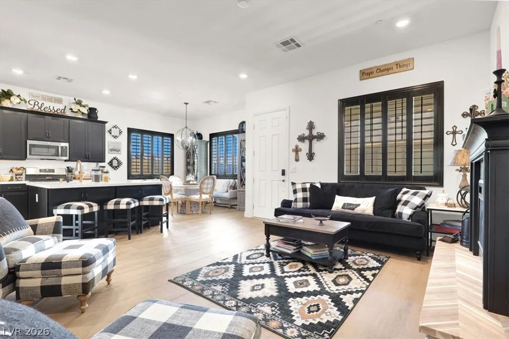 727 Chopin Hills, Henderson, NV 89011