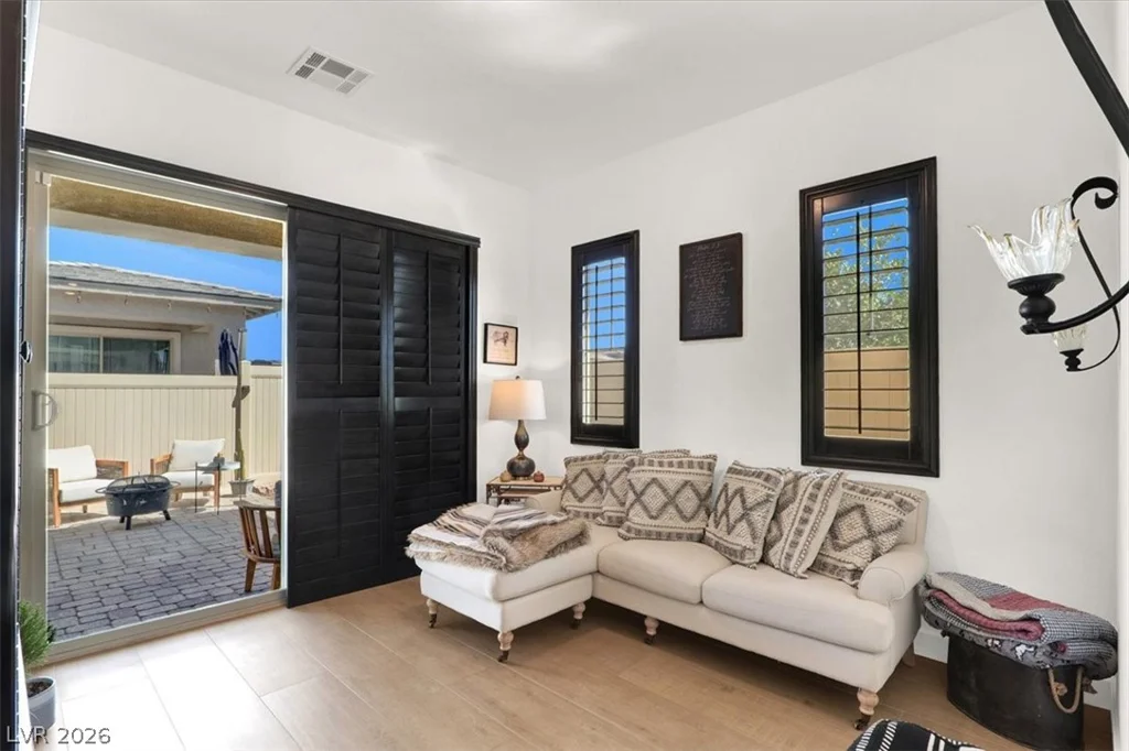 727 Chopin Hills, Henderson, NV 89011