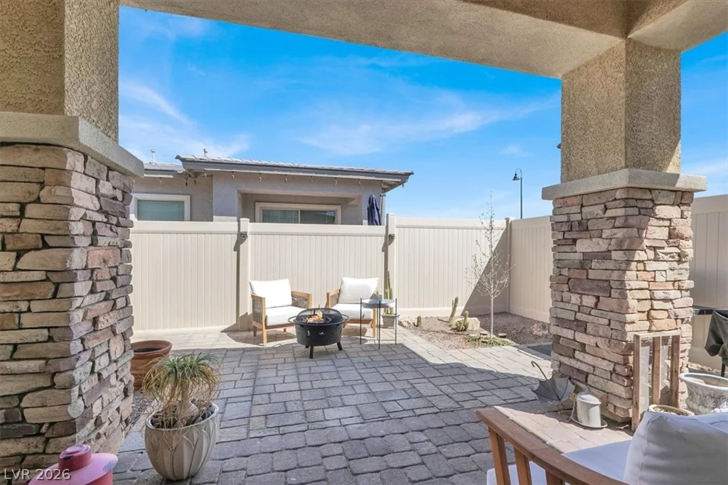 727 Chopin Hills, Henderson, NV 89011