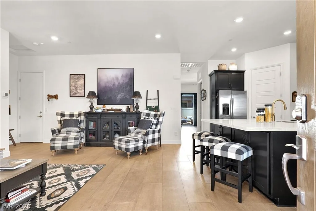 727 Chopin Hills, Henderson, NV 89011