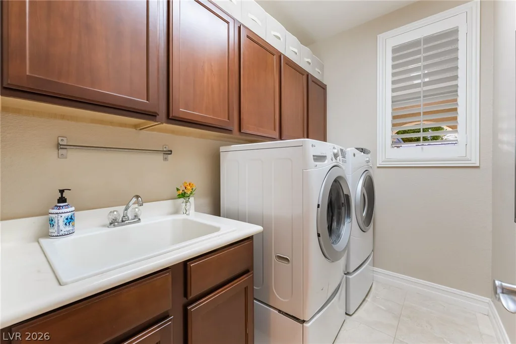 12128 Vista Linda, Las Vegas, NV 89138