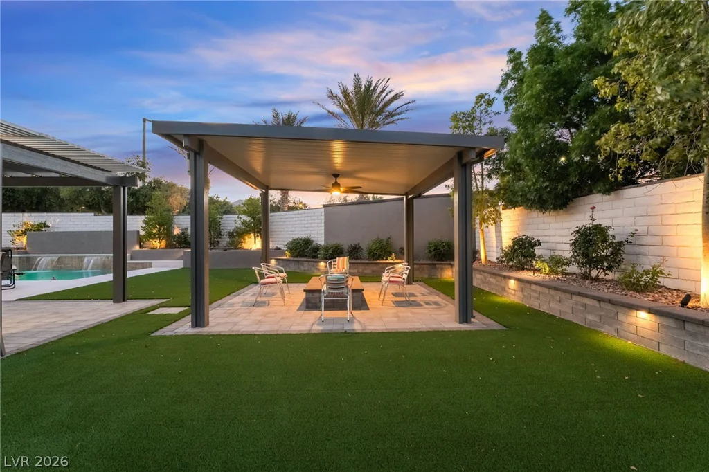 12128 Vista Linda, Las Vegas, NV 89138
