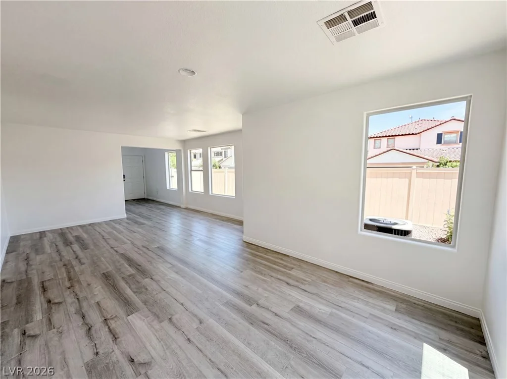 9069 Amanda Creek, Las Vegas, NV 89149