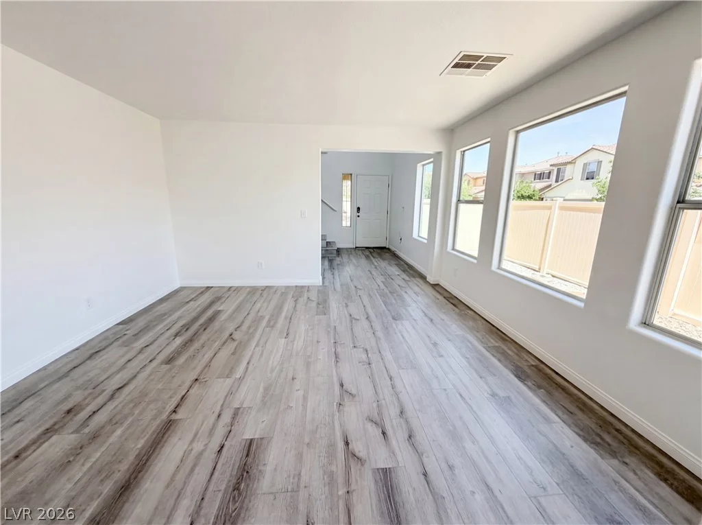 9069 Amanda Creek, Las Vegas, NV 89149
