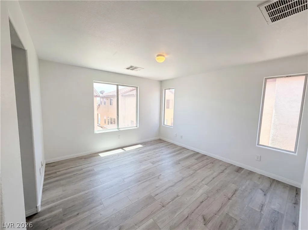 9069 Amanda Creek, Las Vegas, NV 89149