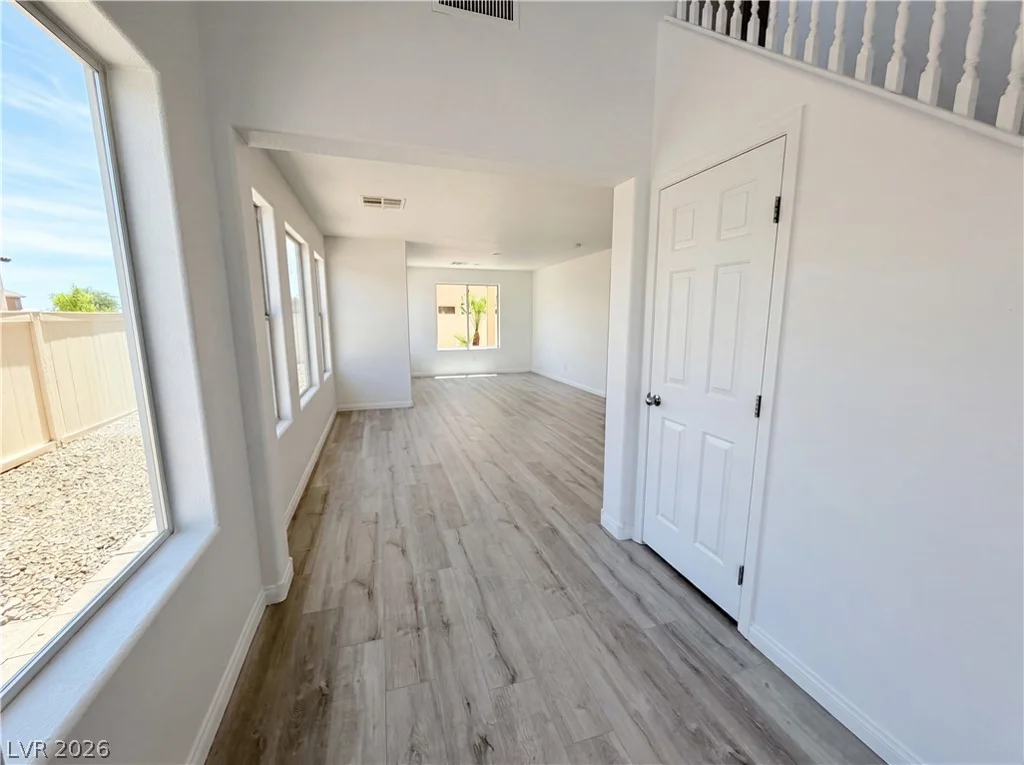 9069 Amanda Creek, Las Vegas, NV 89149
