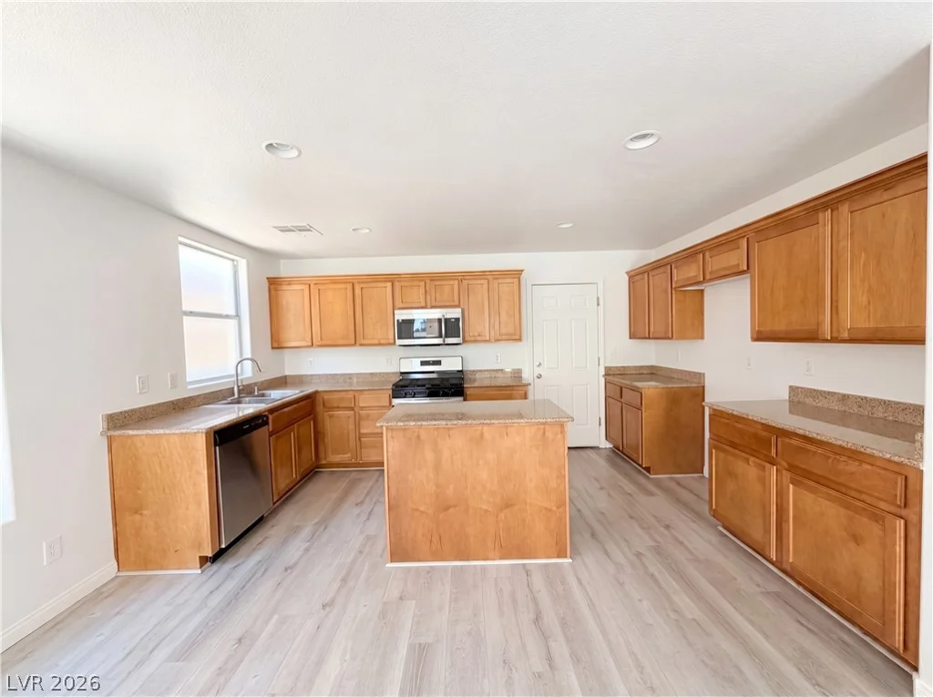 9069 Amanda Creek, Las Vegas, NV 89149