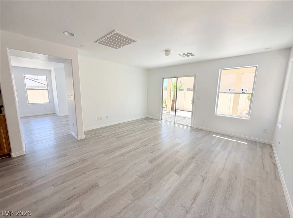 9069 Amanda Creek, Las Vegas, NV 89149