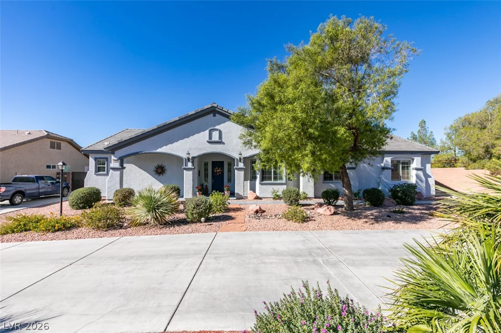 8125 Soledad Canyon, Las Vegas, NV 89131