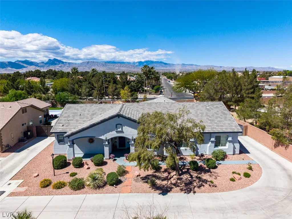 8125 Soledad Canyon, Las Vegas, NV 89131