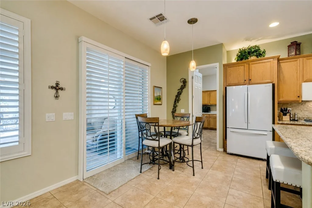 8125 Soledad Canyon, Las Vegas, NV 89131