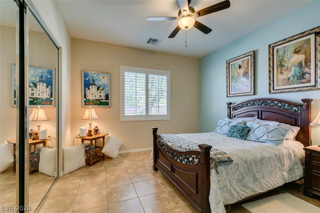 8125 Soledad Canyon, Las Vegas, NV 89131