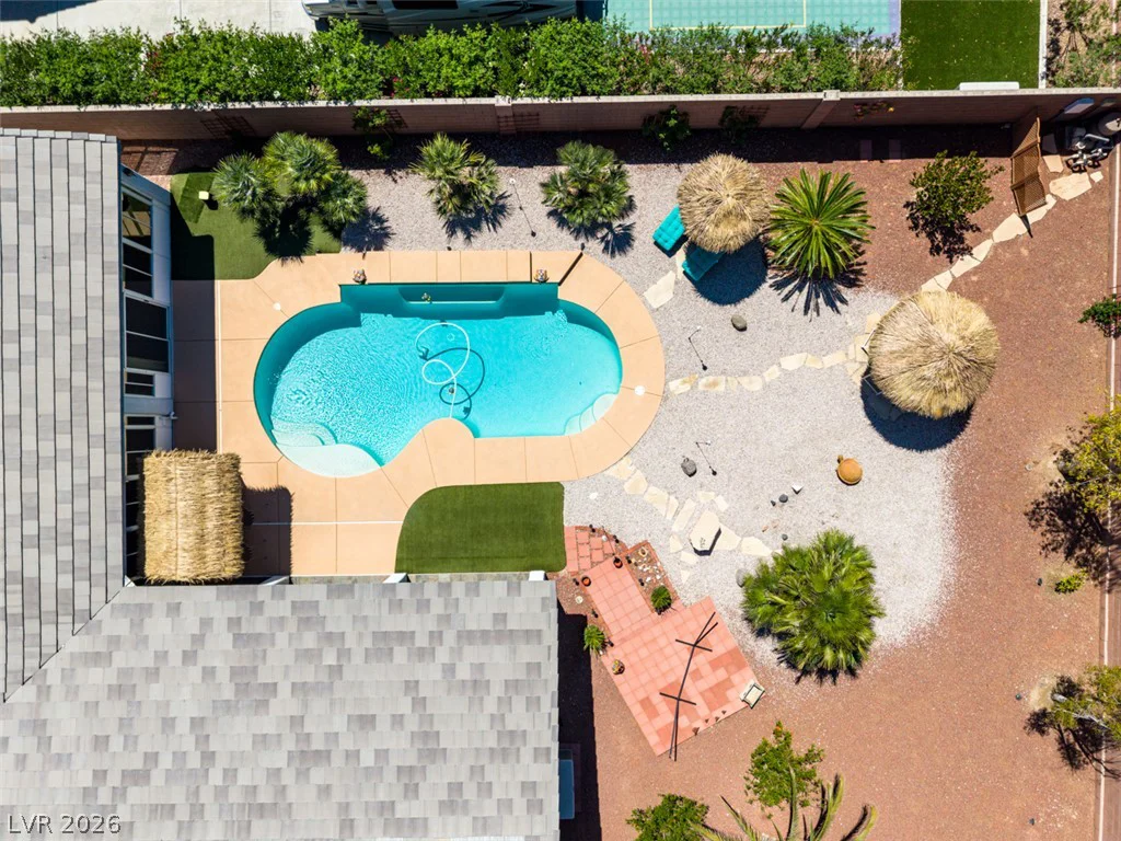 8125 Soledad Canyon, Las Vegas, NV 89131