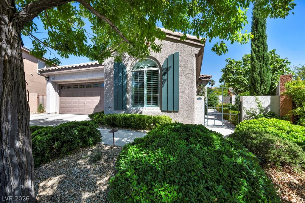 11464 Diveley, Las Vegas, NV 89138