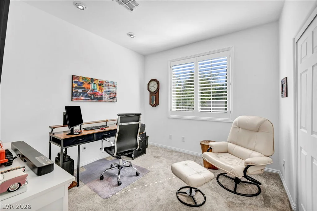 11464 Diveley, Las Vegas, NV 89138