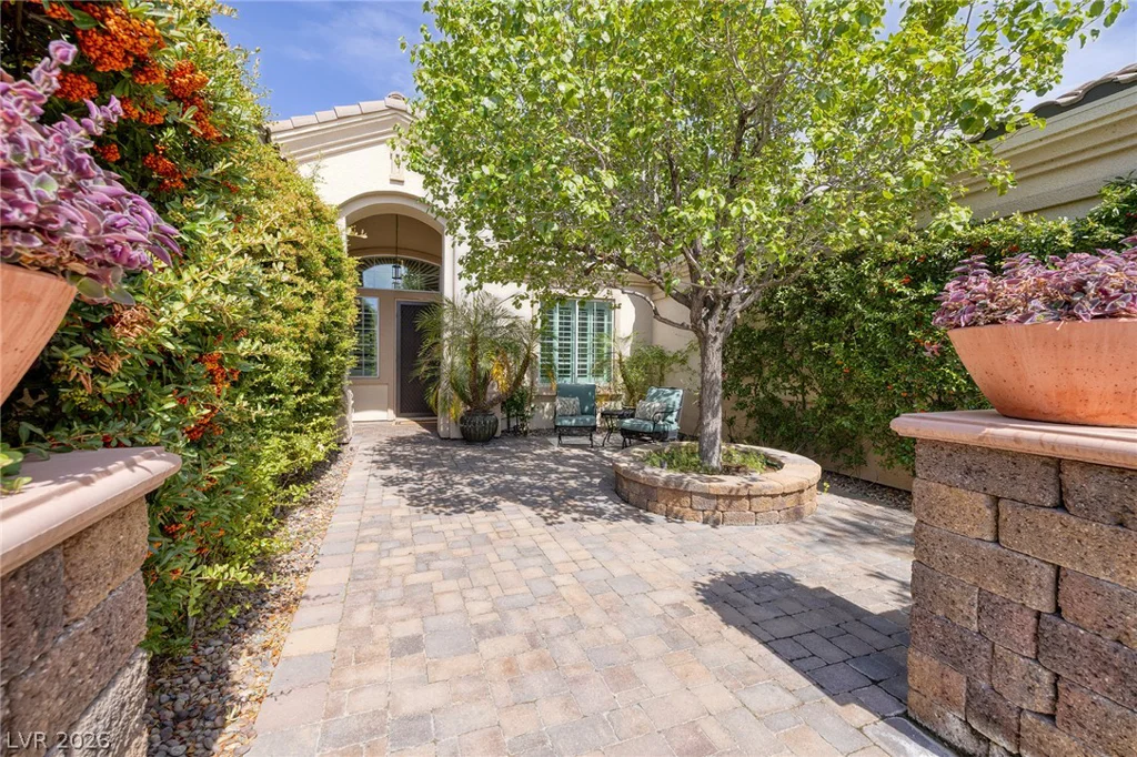 5594 Sumac Ridge, Las Vegas, NV 89149