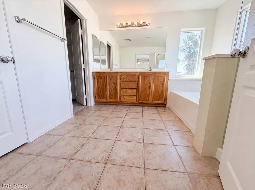 4220 Iris Pearl, North Las Vegas, NV 89031
