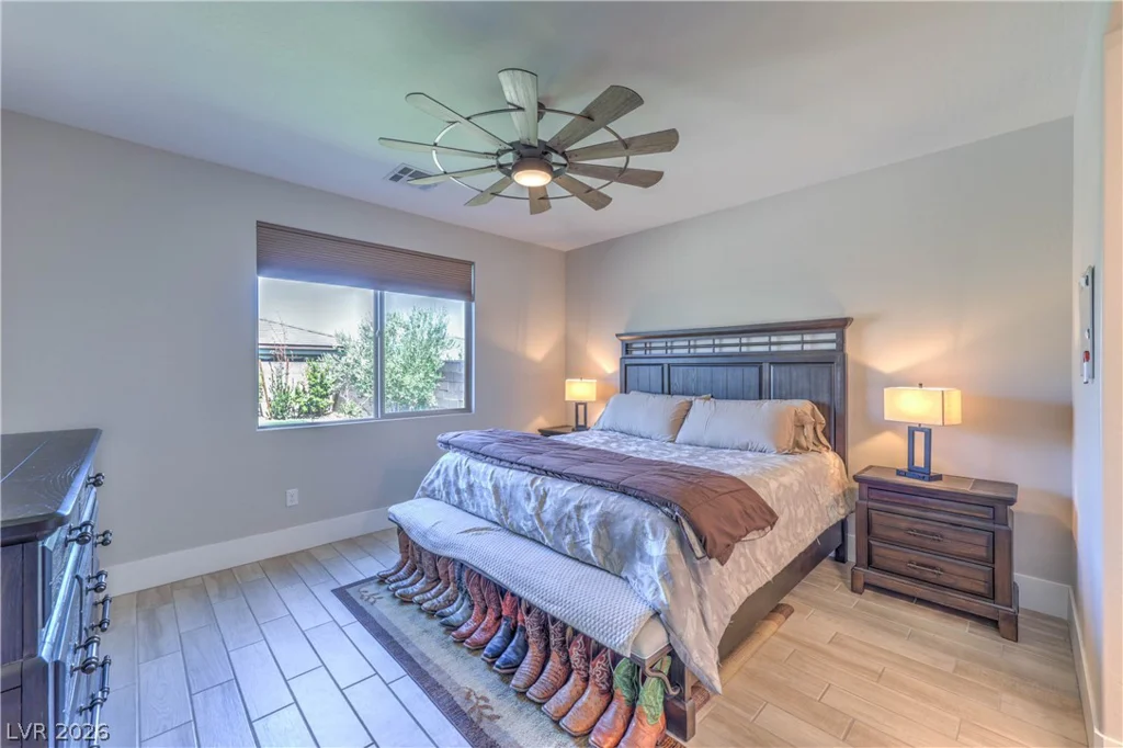 9584 SARD, Las Vegas, NV 89143